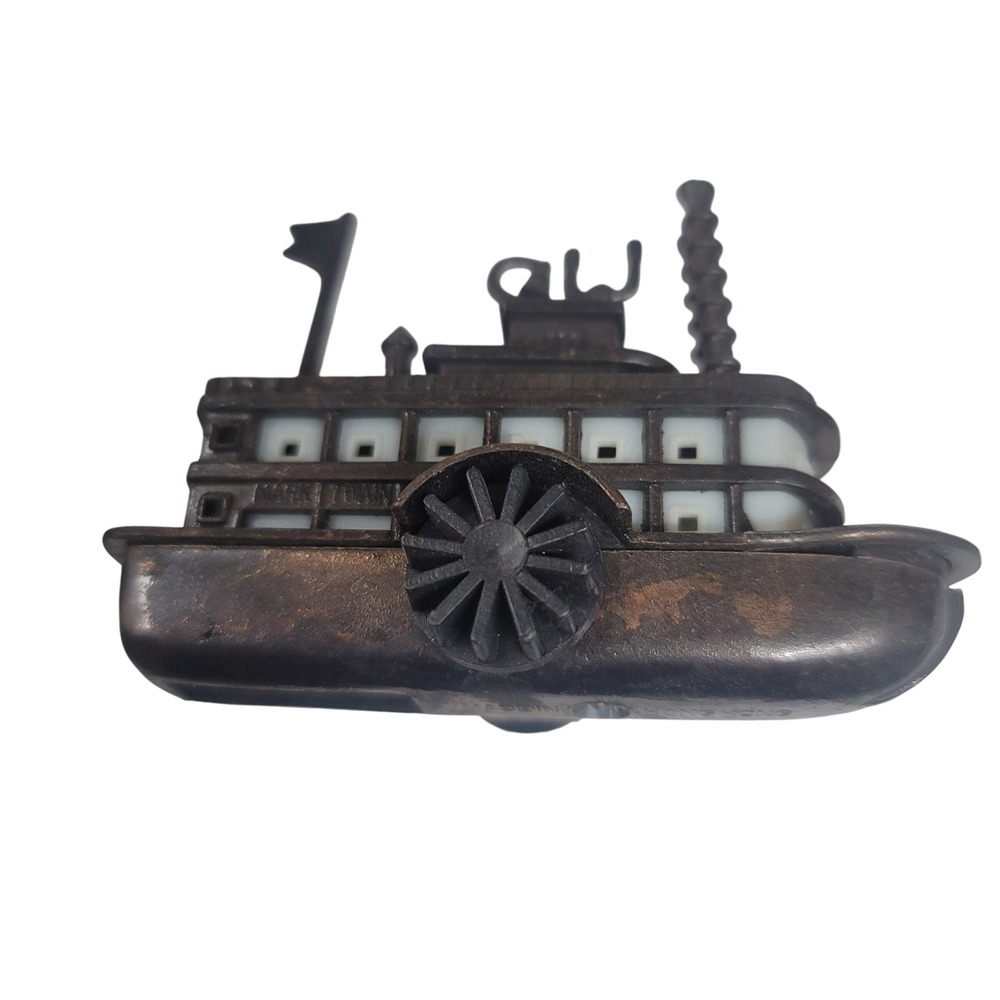 Vintage Mark Twain Riverboat Boat Pencil Sharpener Metal‎ Diecast Collectible